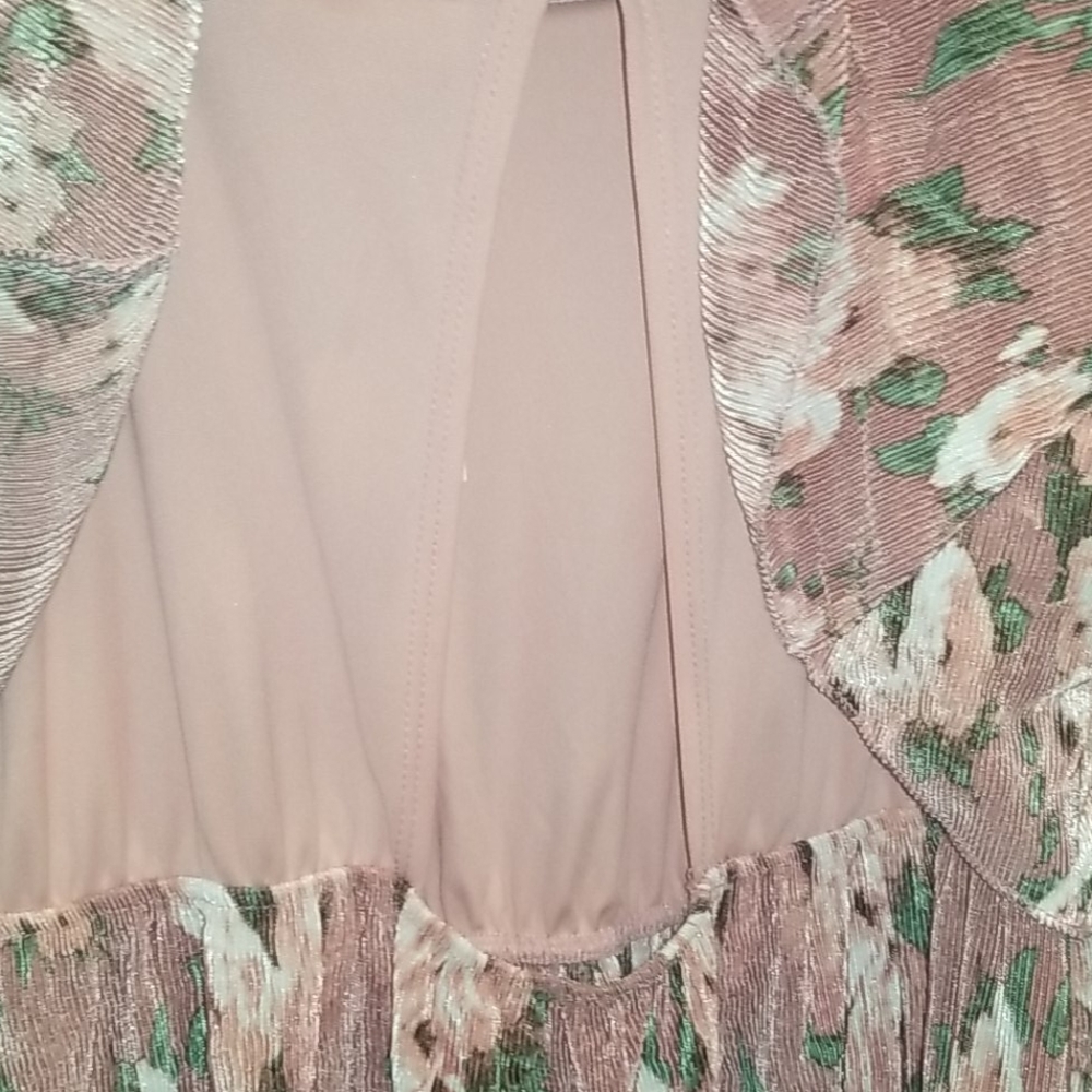 Open back dress - Picture 5 of 7